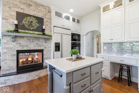 520 Southwind Brownsburg IN 46112