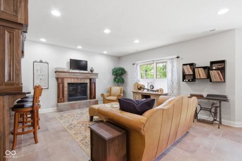 520 Southwind Brownsburg IN 46112