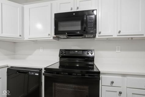 6808 Madison Avenue Indianapolis IN 46227