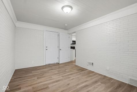 6808 Madison Avenue Indianapolis IN 46227