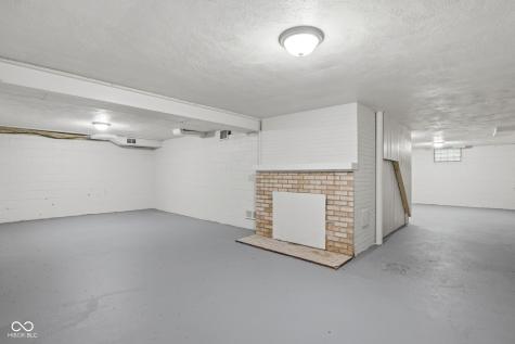 6808 Madison Avenue Indianapolis IN 46227