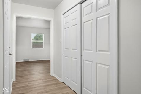 6808 Madison Avenue Indianapolis IN 46227