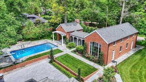 2505 Riverside Drive Columbus IN 47201