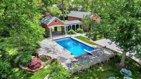 2505 Riverside Drive Columbus IN 47201
