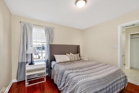 5655 Rosslyn Avenue Indianapolis IN 46220