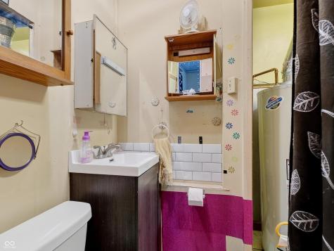 3426 W 8th Street Anderson IN 46011