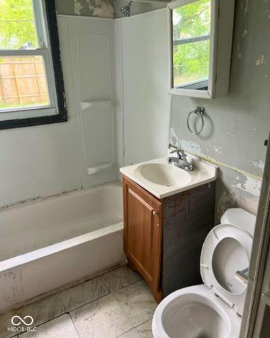 2438 N Goodlet Avenue Indianapolis IN 46222