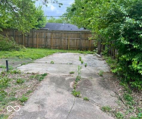 2438 N Goodlet Avenue Indianapolis IN 46222