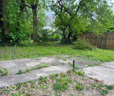 2438 N Goodlet Avenue Indianapolis IN 46222
