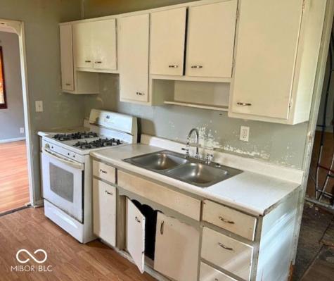2438 N Goodlet Avenue Indianapolis IN 46222