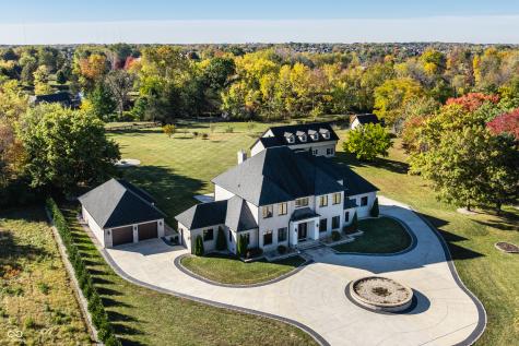 949 W 136th Street Carmel IN 46032
