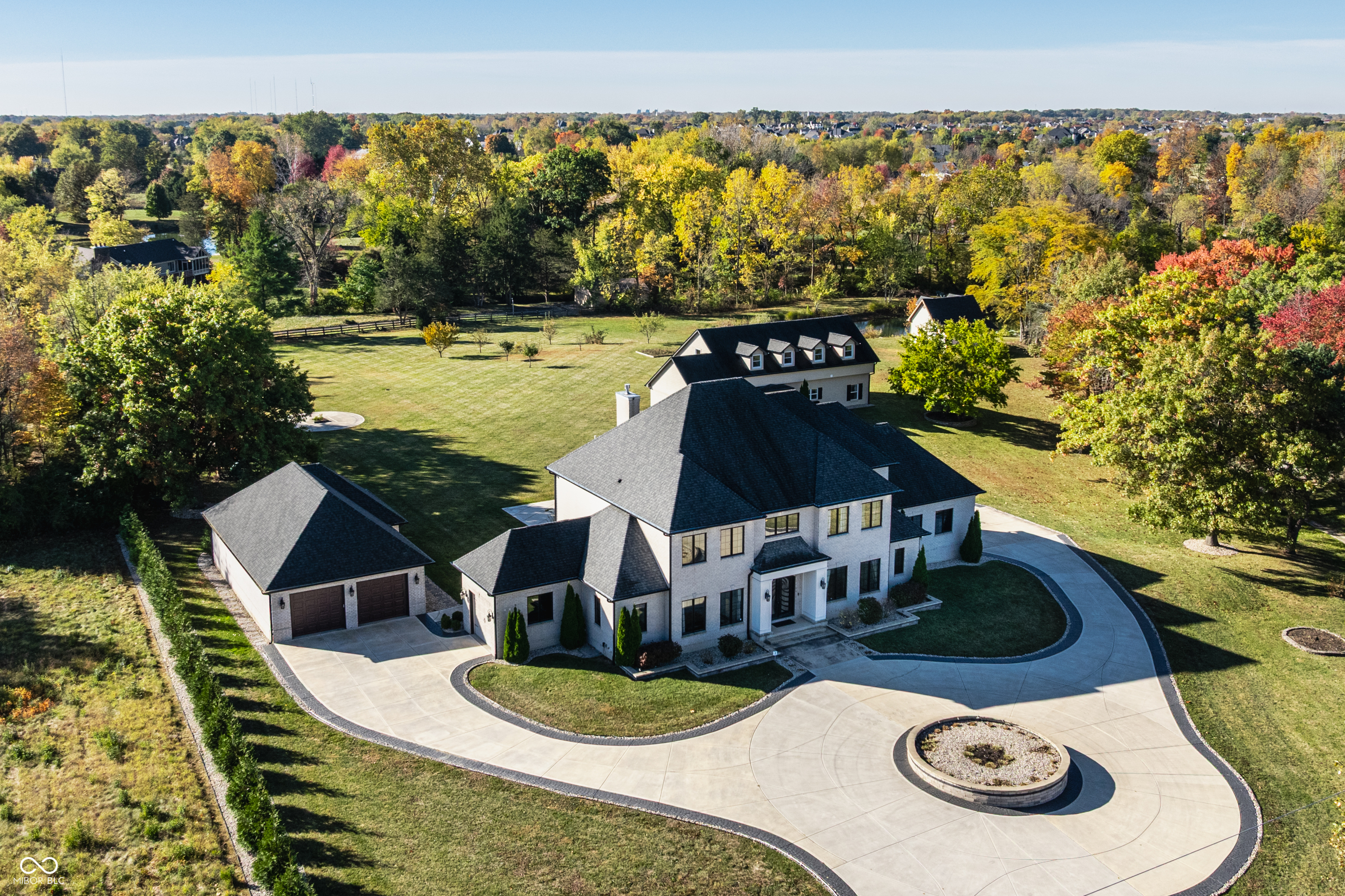 949 W 136th Street Carmel IN 46032