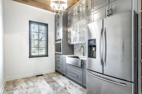 949 W 136th Street Carmel IN 46032