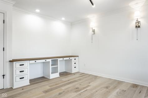 949 W 136th Street Carmel IN 46032