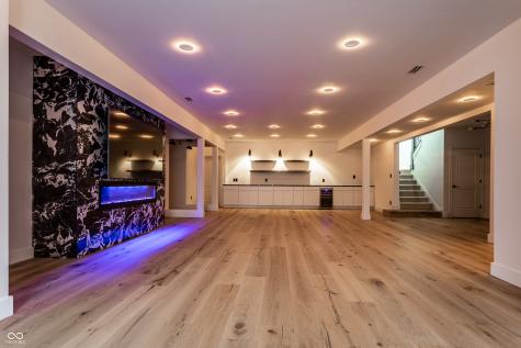 949 W 136th Street Carmel IN 46032