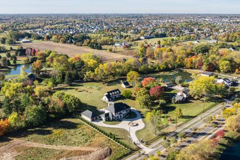 949 W 136th Street Carmel IN 46032