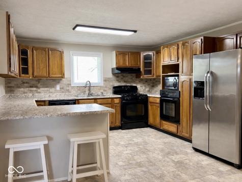 301 W Illinois Street Farmersburg IN 47850