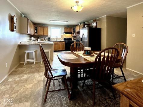 301 W Illinois Street Farmersburg IN 47850