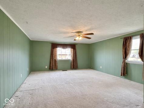 301 W Illinois Street Farmersburg IN 47850