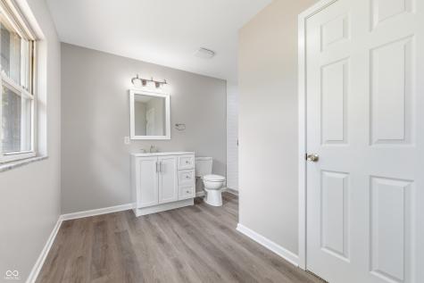 4004 E 42nd Street Indianapolis IN 46226