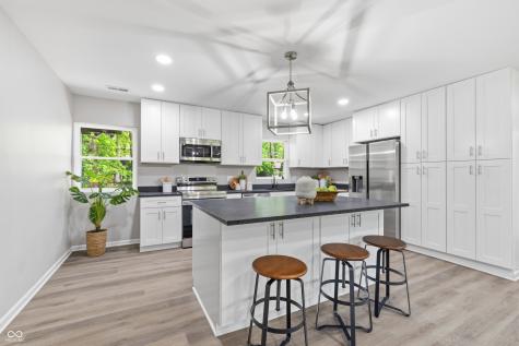 4004 E 42nd Street Indianapolis IN 46226