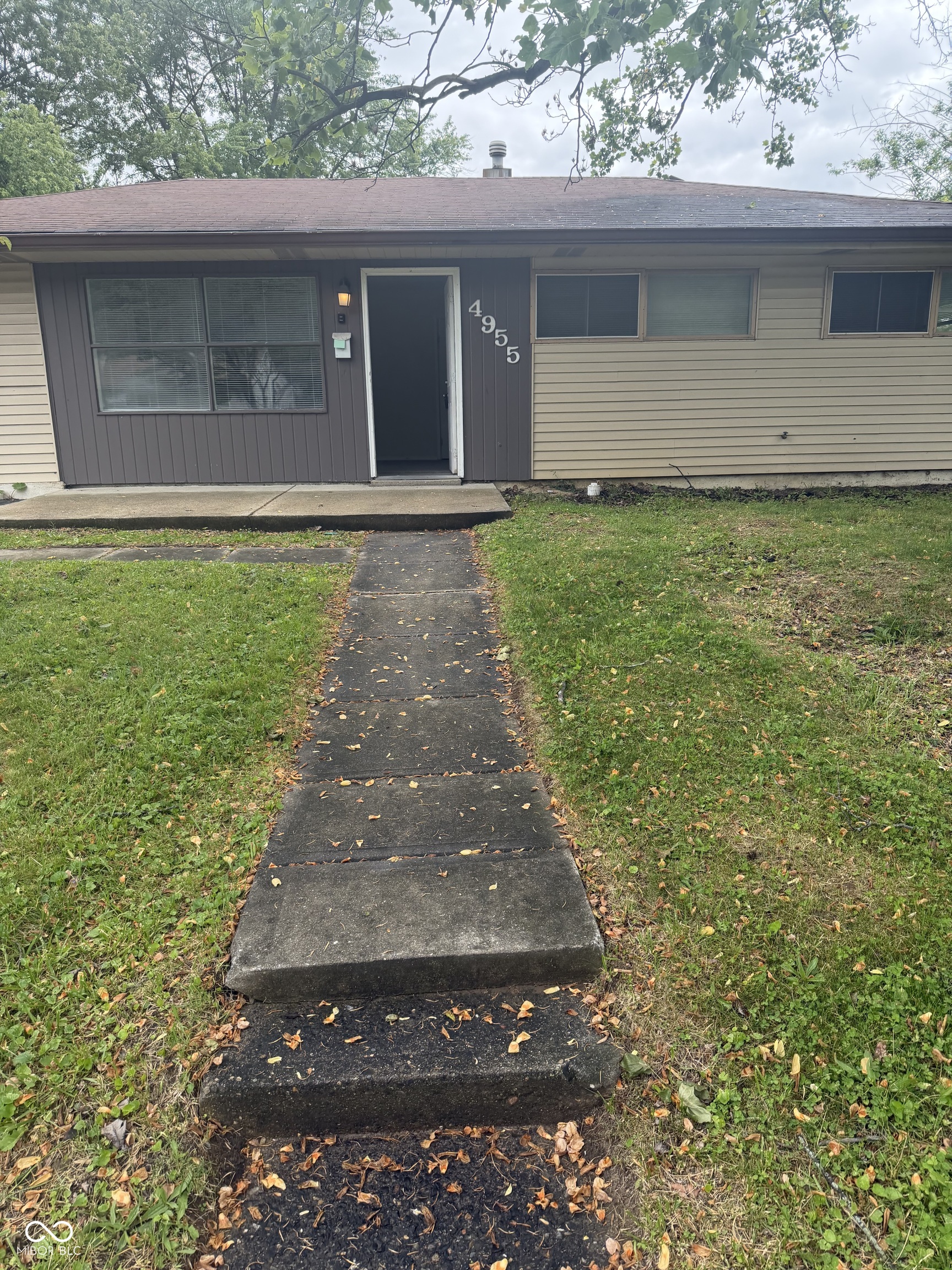 4955 N Kenyon Drive Indianapolis IN 46226