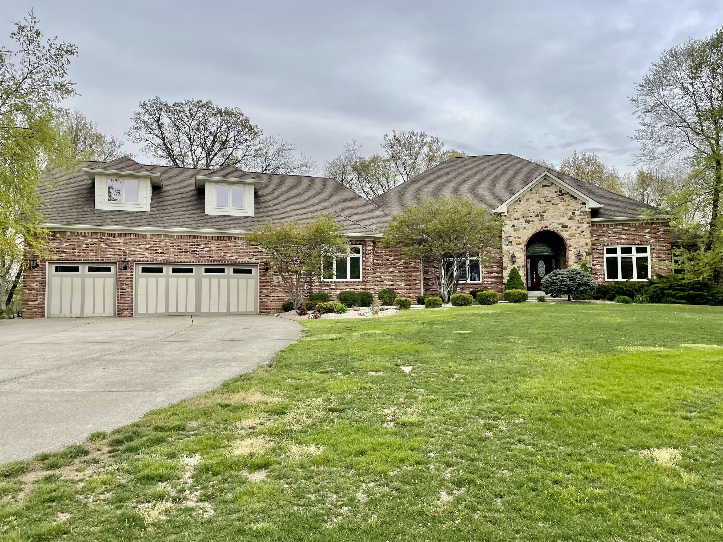 4680 Parkstone Lane Avon IN 46123