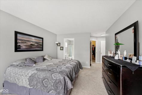 5639 Wood Hollow Drive Indianapolis IN 46239