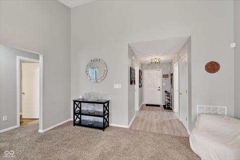 5639 Wood Hollow Drive Indianapolis IN 46239