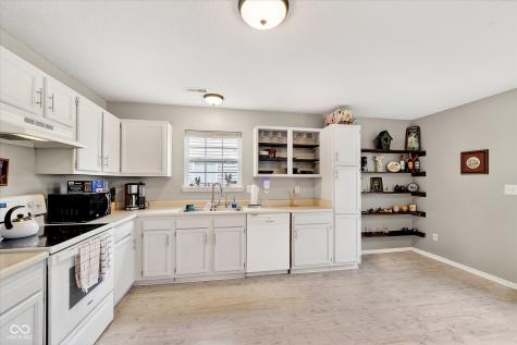 5639 Wood Hollow Drive Indianapolis IN 46239