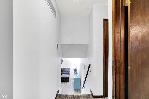 7504 Troon Court Indianapolis IN 46237
