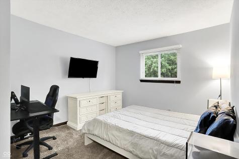 7504 Troon Court Indianapolis IN 46237