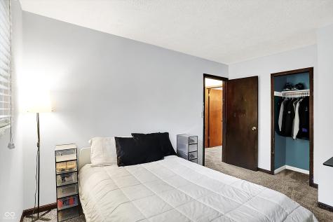 7504 Troon Court Indianapolis IN 46237