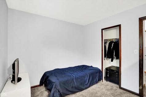 7504 Troon Court Indianapolis IN 46237