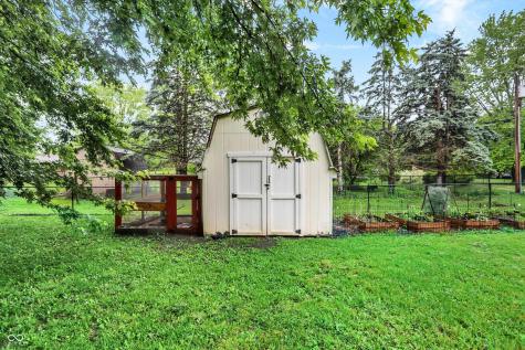 7504 Troon Court Indianapolis IN 46237