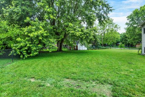 7504 Troon Court Indianapolis IN 46237