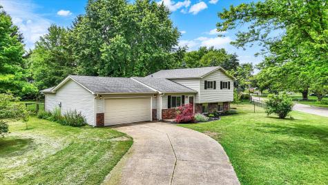 7504 Troon Court Indianapolis IN 46237