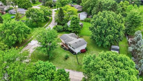 7504 Troon Court Indianapolis IN 46237