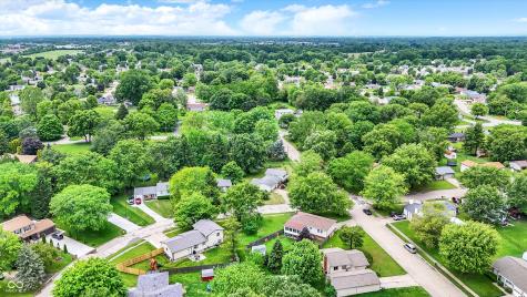 7504 Troon Court Indianapolis IN 46237