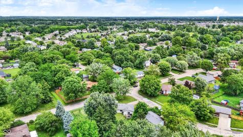 7504 Troon Court Indianapolis IN 46237