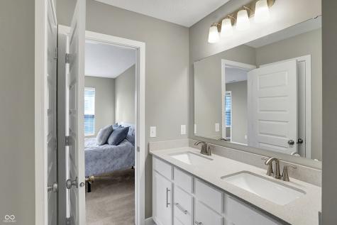950 Edmonds Place Greenwood IN 46143