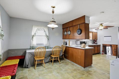 6433 Lakeland Boulevard Indianapolis IN 46234