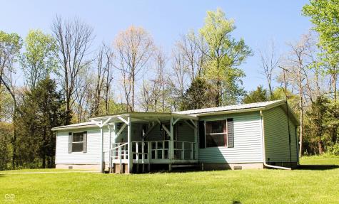9067 Old Haggard Road Morgantown IN 46160