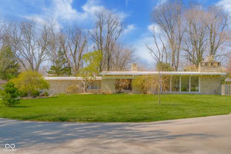 3370 Grove Parkway Columbus IN 47203