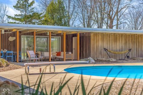 3370 Grove Parkway Columbus IN 47203