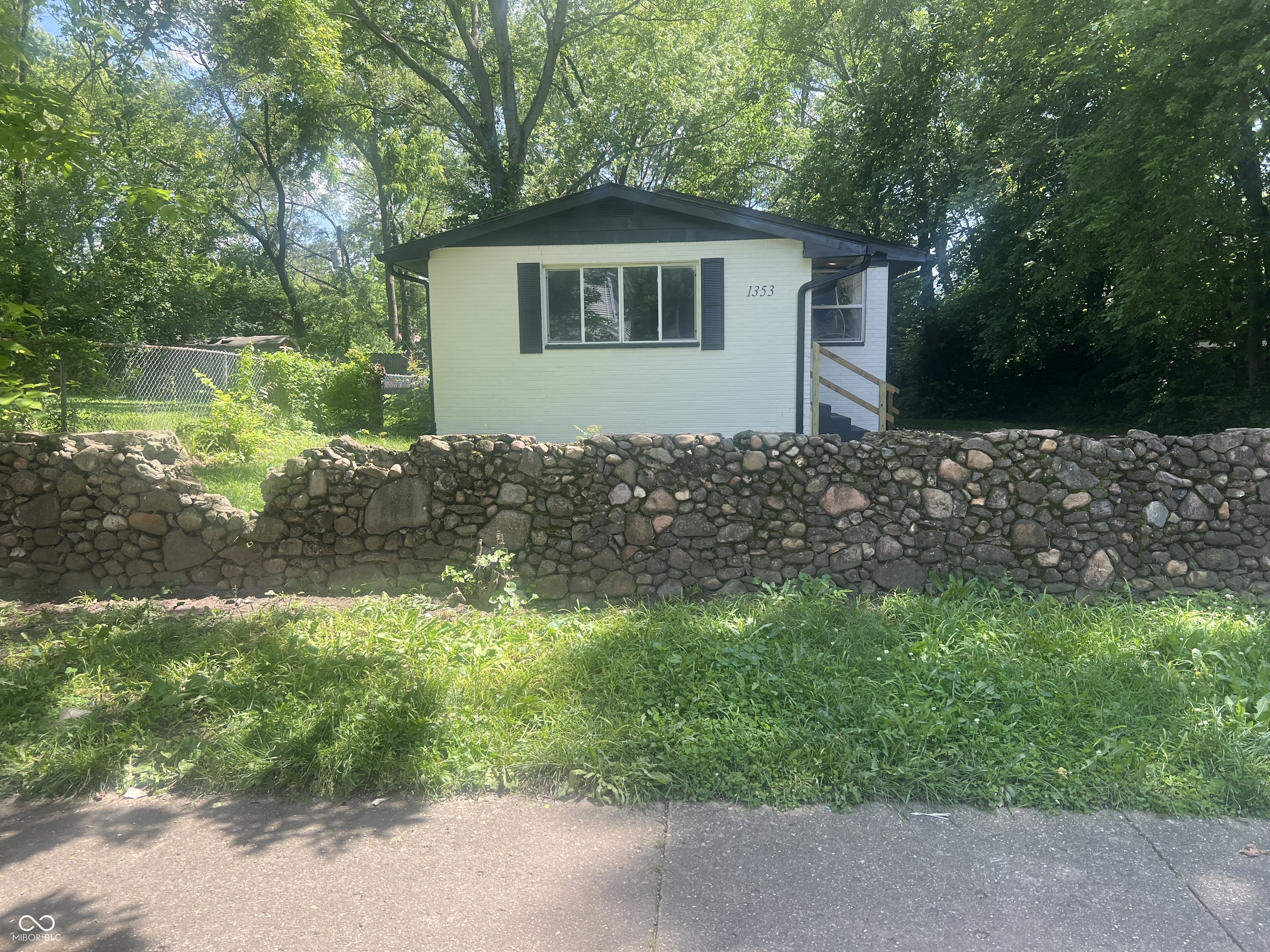 1353 W 26th Street Indianapolis IN 46208