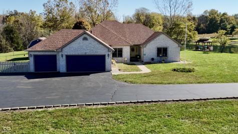 6861 S Nineveh Road Trafalgar IN 46181