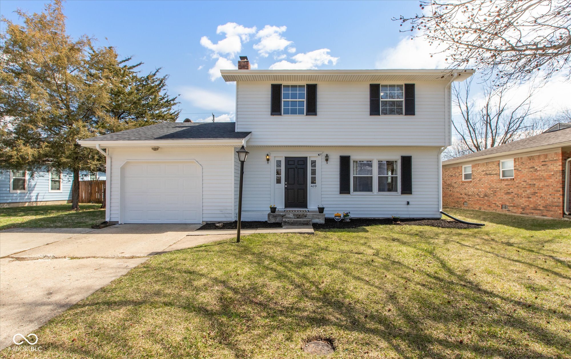 4019 Malibu Drive Indianapolis IN 46226