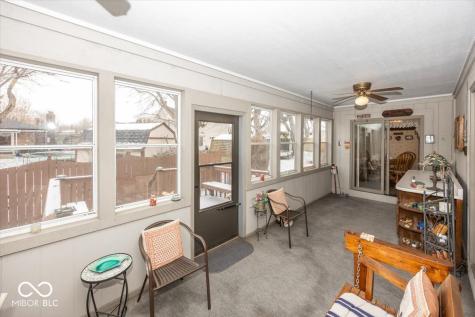 6943 Arjay Drive Indianapolis IN 46217