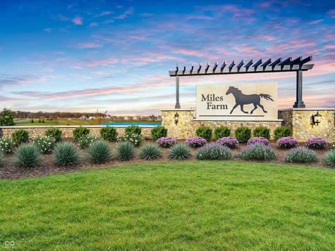 102 Velvet Hat Road Danville IN 46122